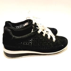 Walking Cradles Black White Suede Destin Lace Up Comfort Sneaker Size 7.5